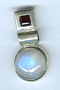 sterling pendant moonstone garnet 32x16mm.jpg
